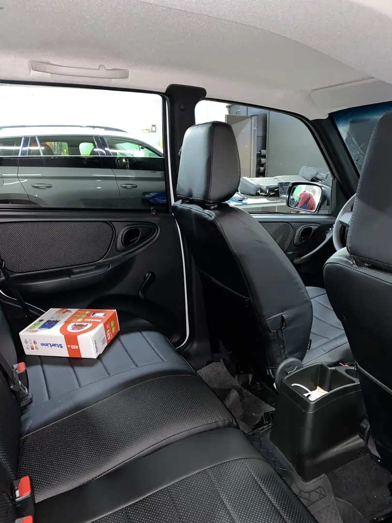 Чехлы и сигнализация СтарЛайн А93 на Lada Niva