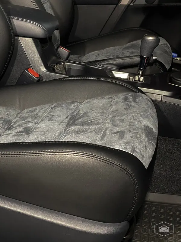 TOYOTA RAV4 и чехлы INTER