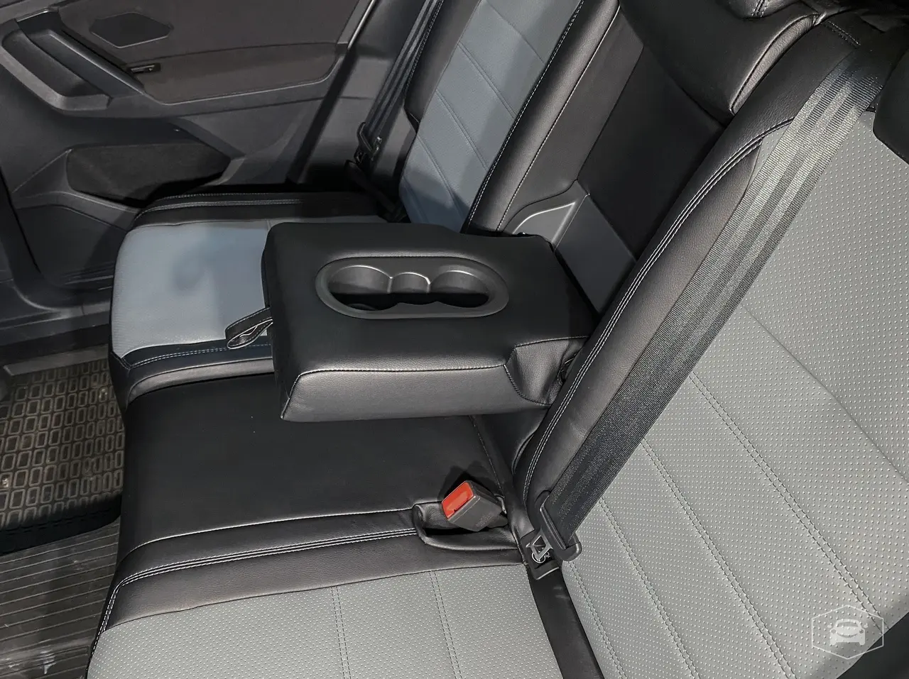 Чехлы Интер на VW Tiguan