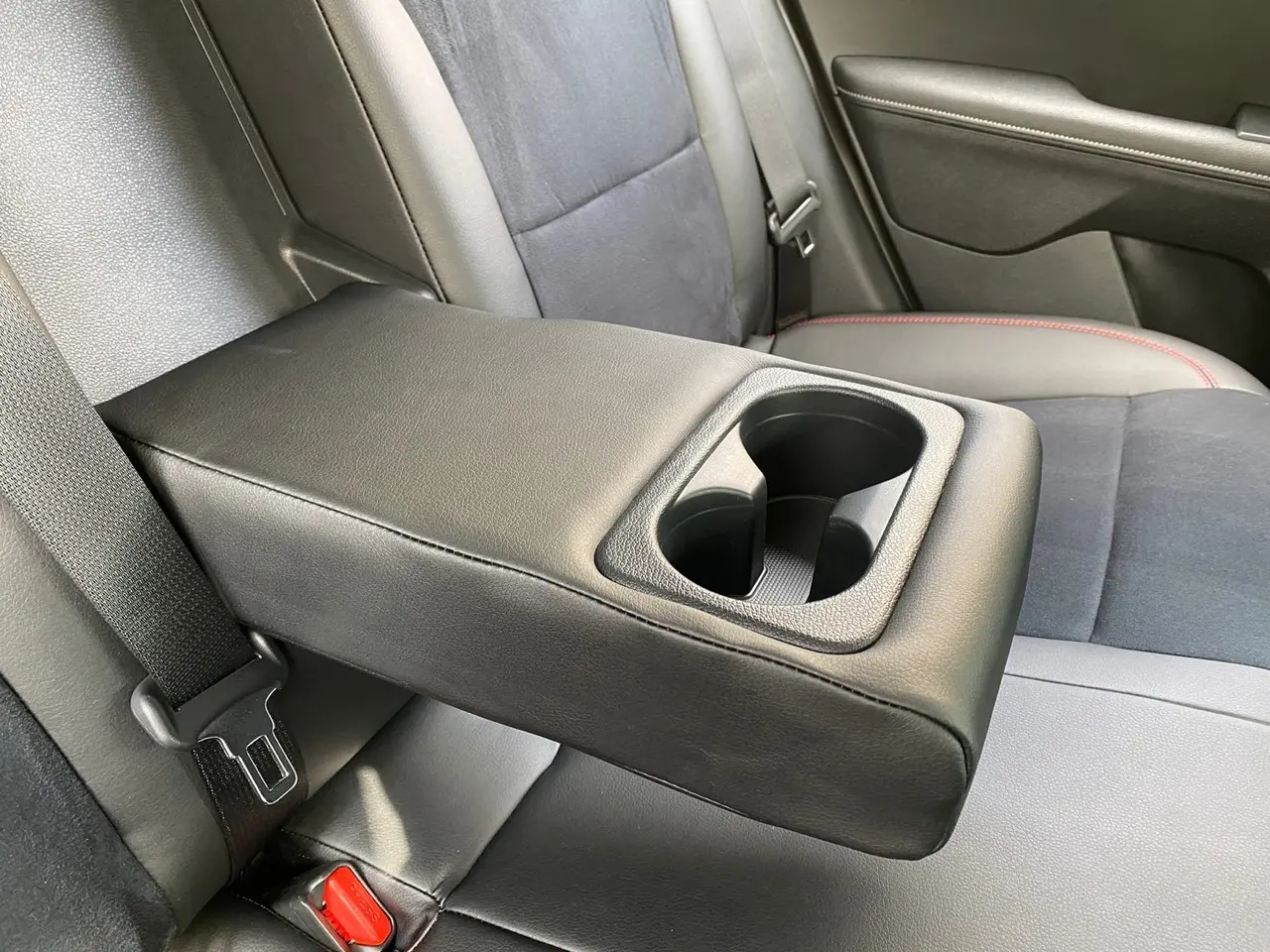 Чехлы на Киа Серато Чехлы на Киа Серато