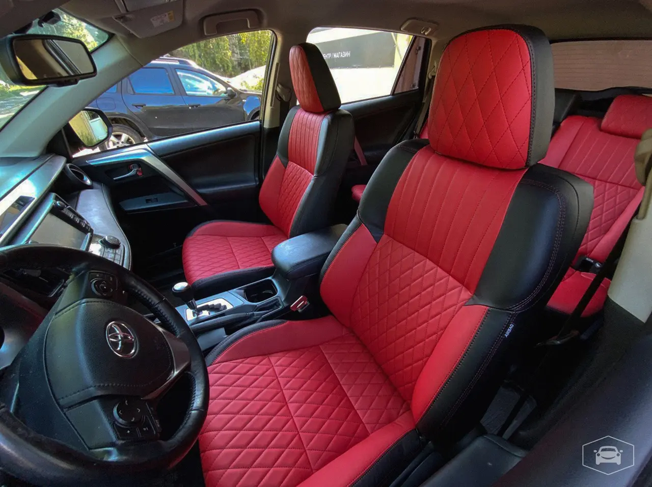 Авточехлы для Toyota Rav4 от Интер