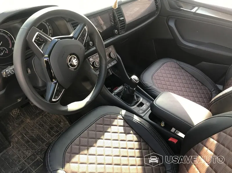Установка чехлов Автопилот на Škoda Kodiaq