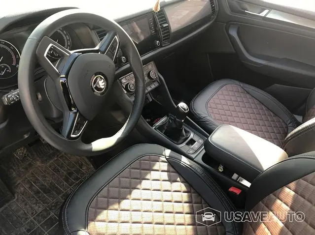  Установка чехлов Автопилот на Škoda Kodiaq