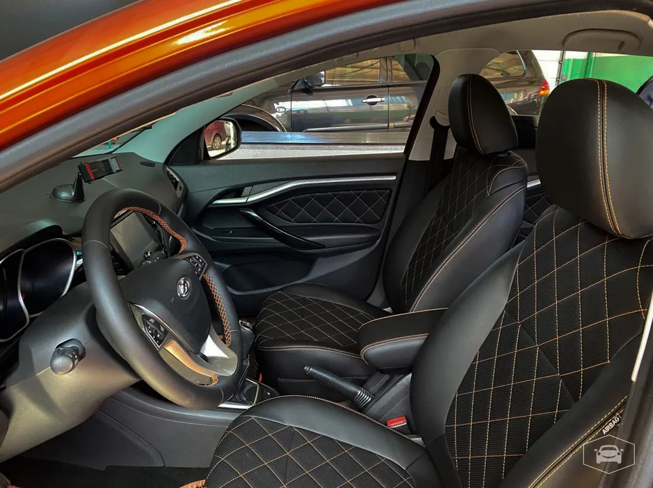 Чехлы от компании Интер на Lada Vesta