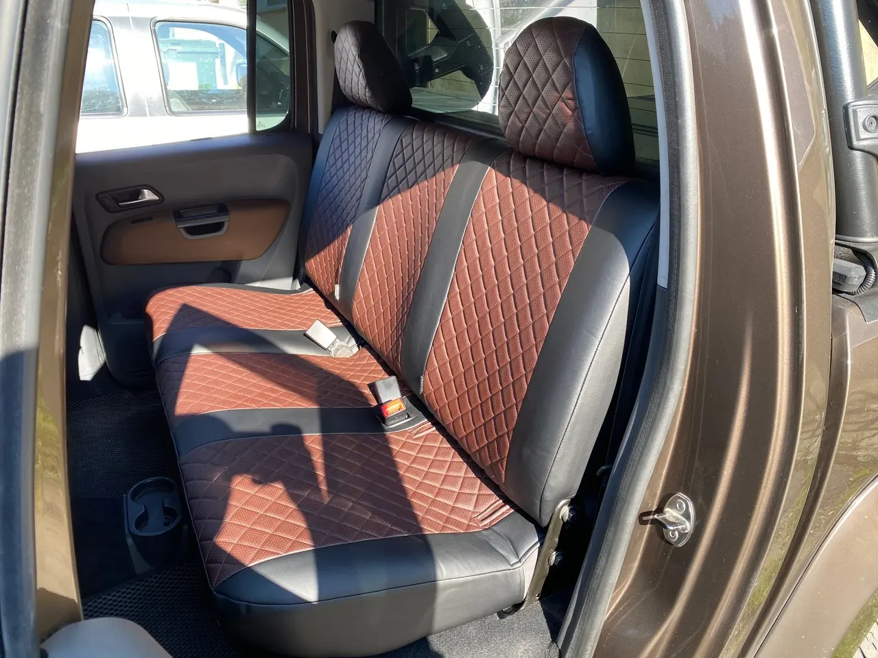 Чехлы Автопилот на VW Amarok