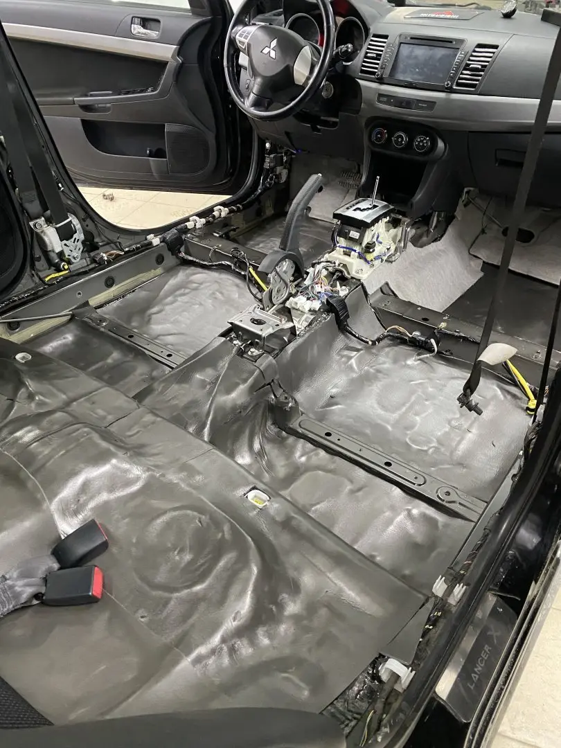 Шумоизоляция Lancer X