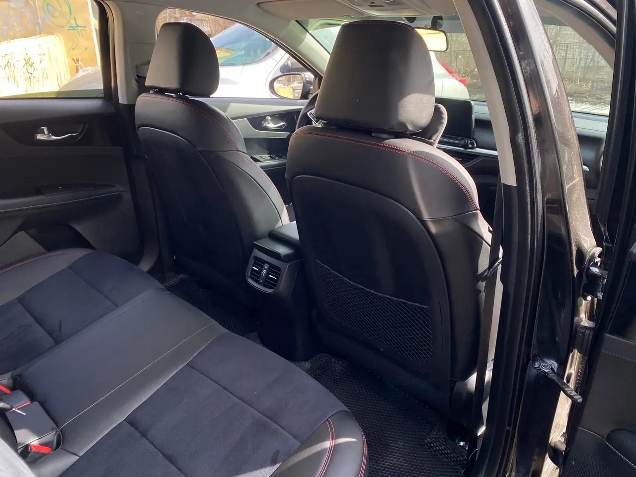 Чехлы на Киа Серато Чехлы на Киа Серато