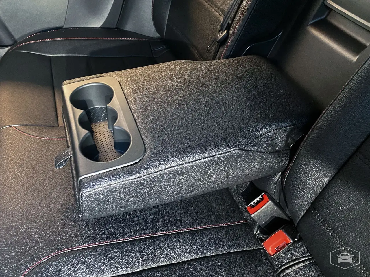 Авточехлы Интер на VW Polo Sport