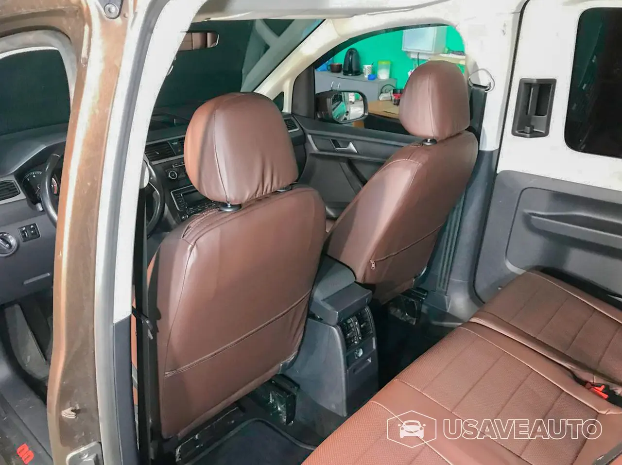 Установка чехлов Автопилот на VW Caddy Установка чехлов Автопилот на VW Caddy