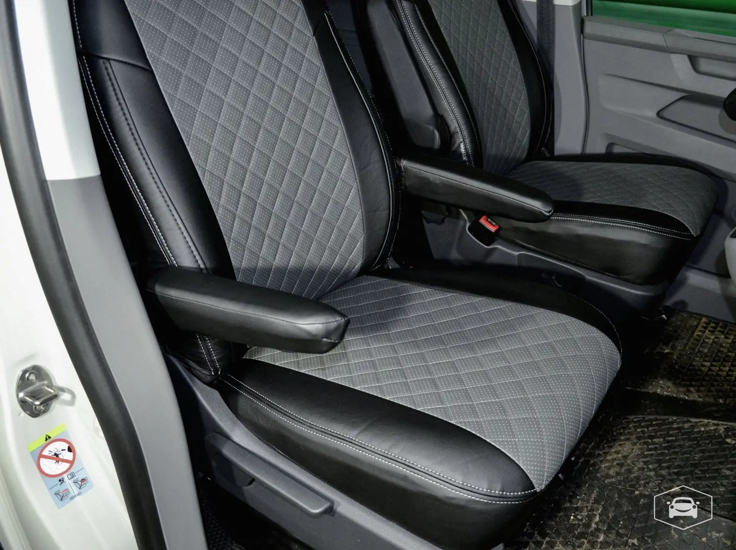 VW Caravelle T6 чехлы Автопилот