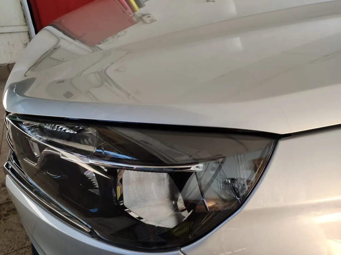 Оклейка пленкой Lada Vests