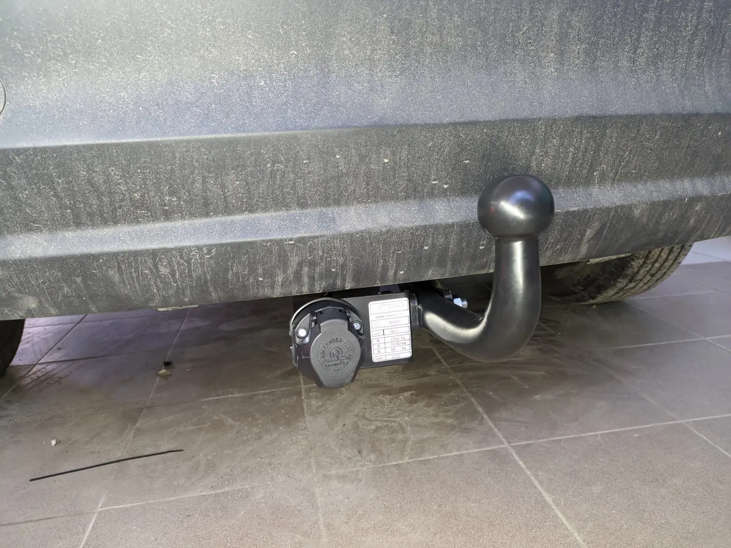 Установили фаркоп на Mazda cx5