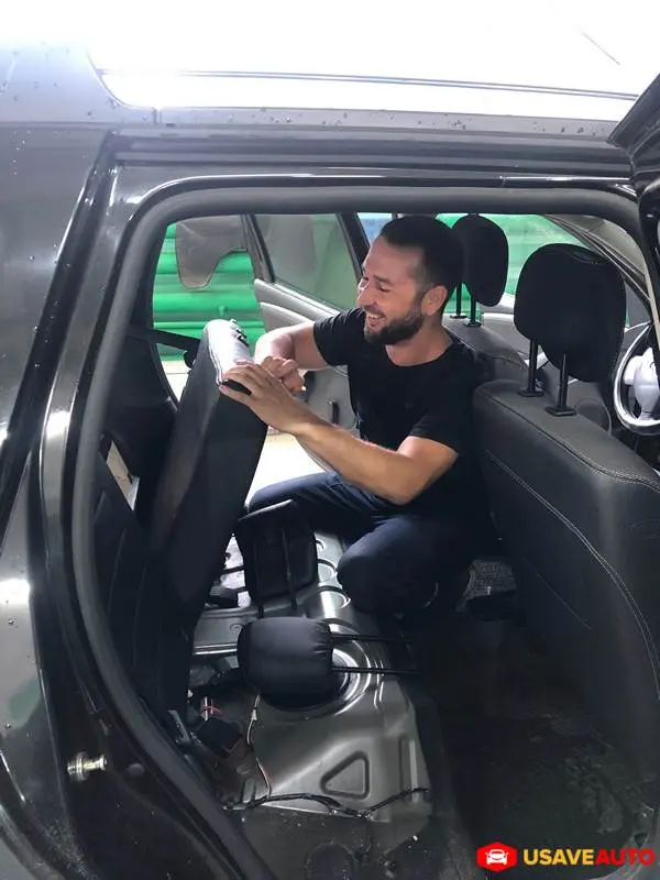 Установка чехлов Автопилот на Renault Duster