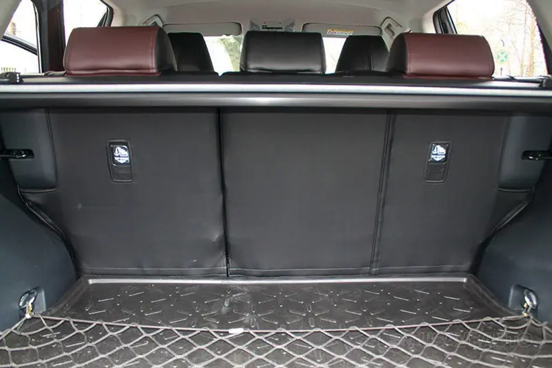 Установка чехлов B&M на Toyota Rav 4 Установка чехлов B&M на Toyota Rav 4