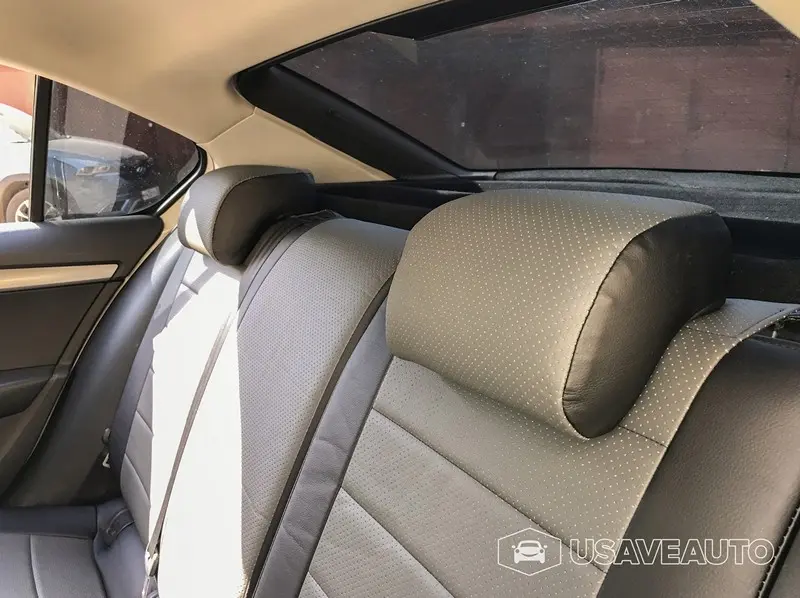 Установка чехлов на Skoda Oktavia A7 от компании Автопилот Установка чехлов на Skoda Oktavia A7 от компании Автопилот