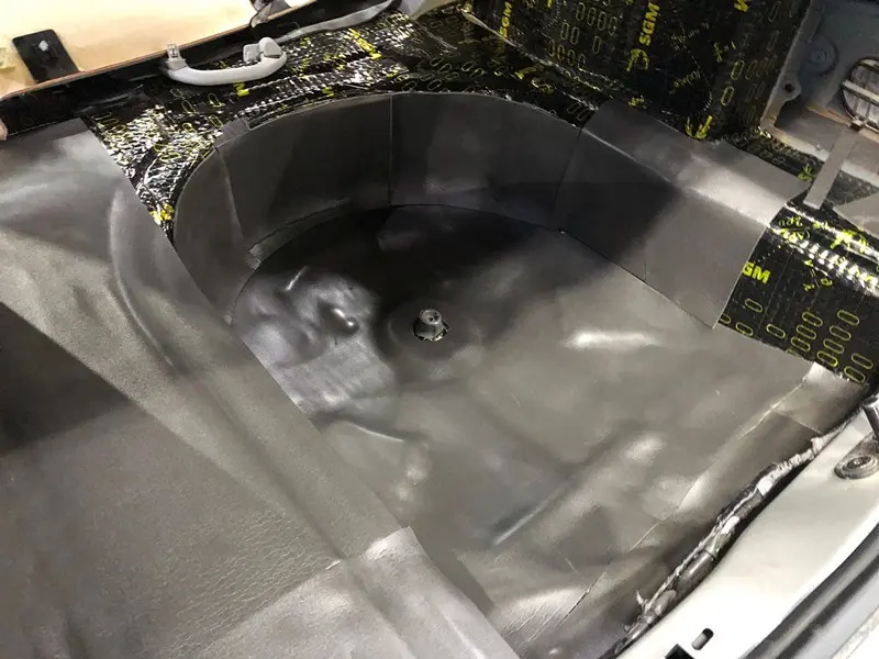 Шумоизоляция VW Polo