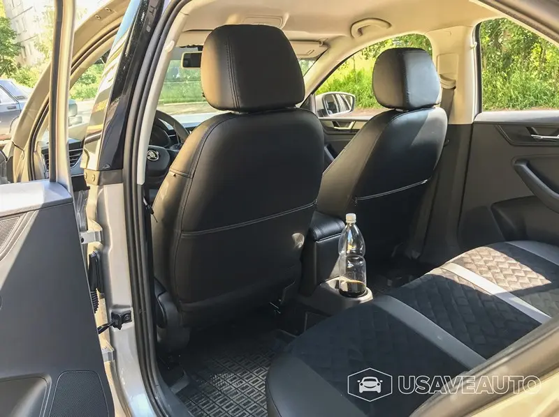 Установка чехлов на Skoda Rapid от компании Автоплот Установка чехлов на Skoda Rapid от компании Автоплот