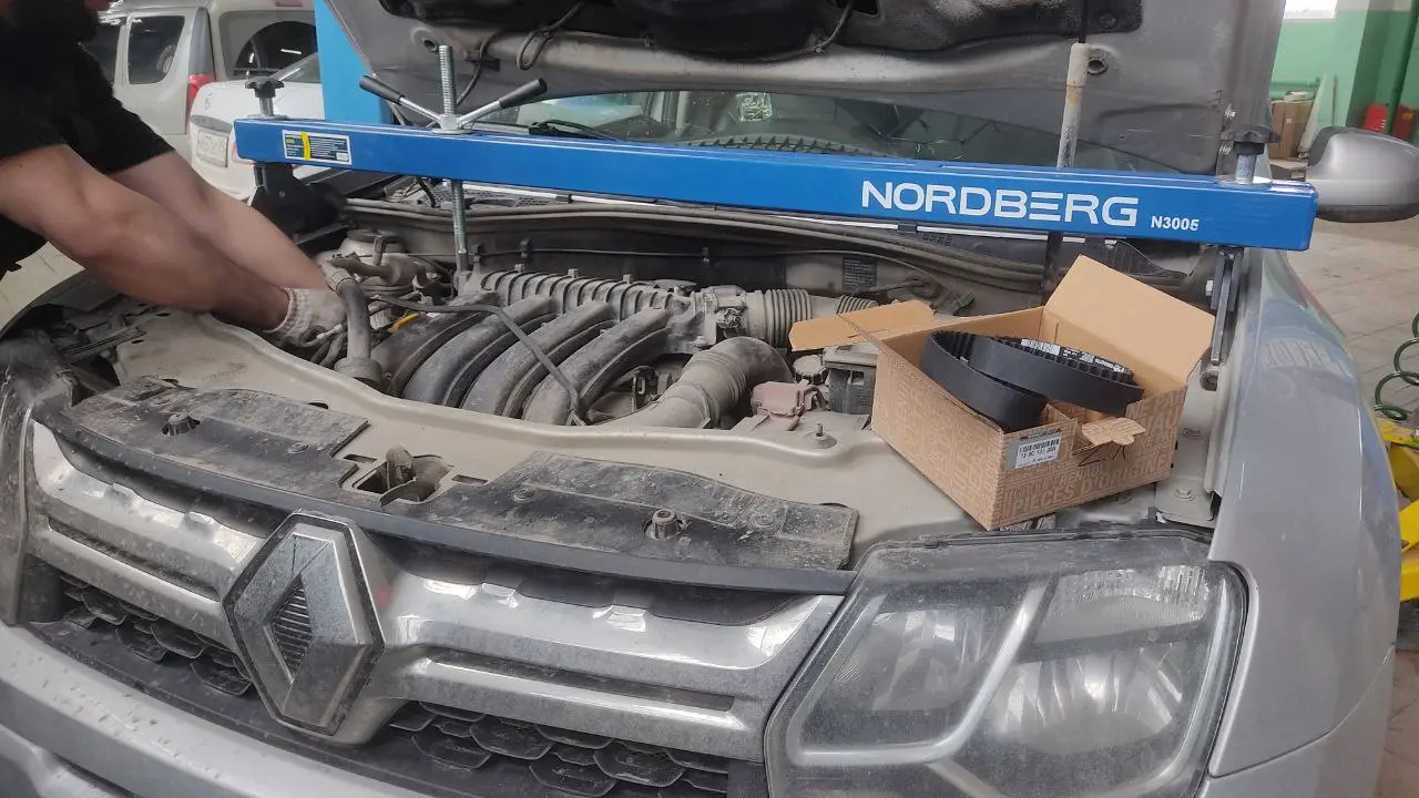 Замена ГРМ на Renault Duster