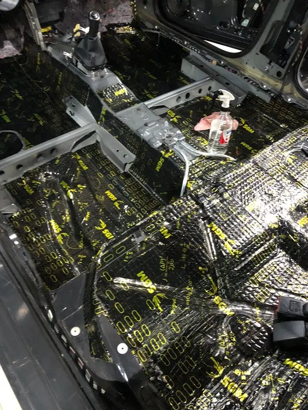 Шумоизоляция VW Polo