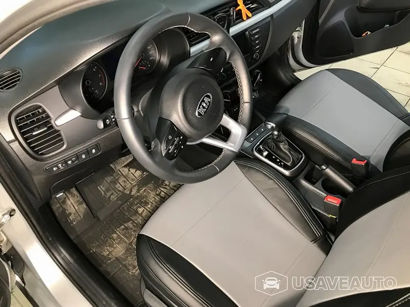 Kia Rio X и чехлы B&M