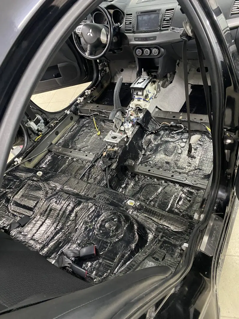 Шумоизоляция Lancer X