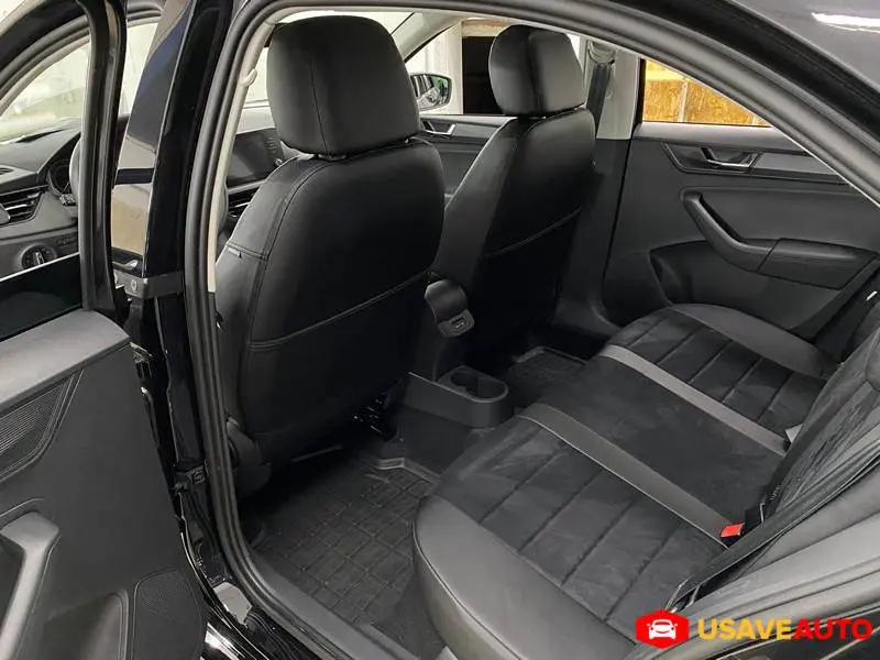 Установка чехлов Автопилот Skoda Rapid