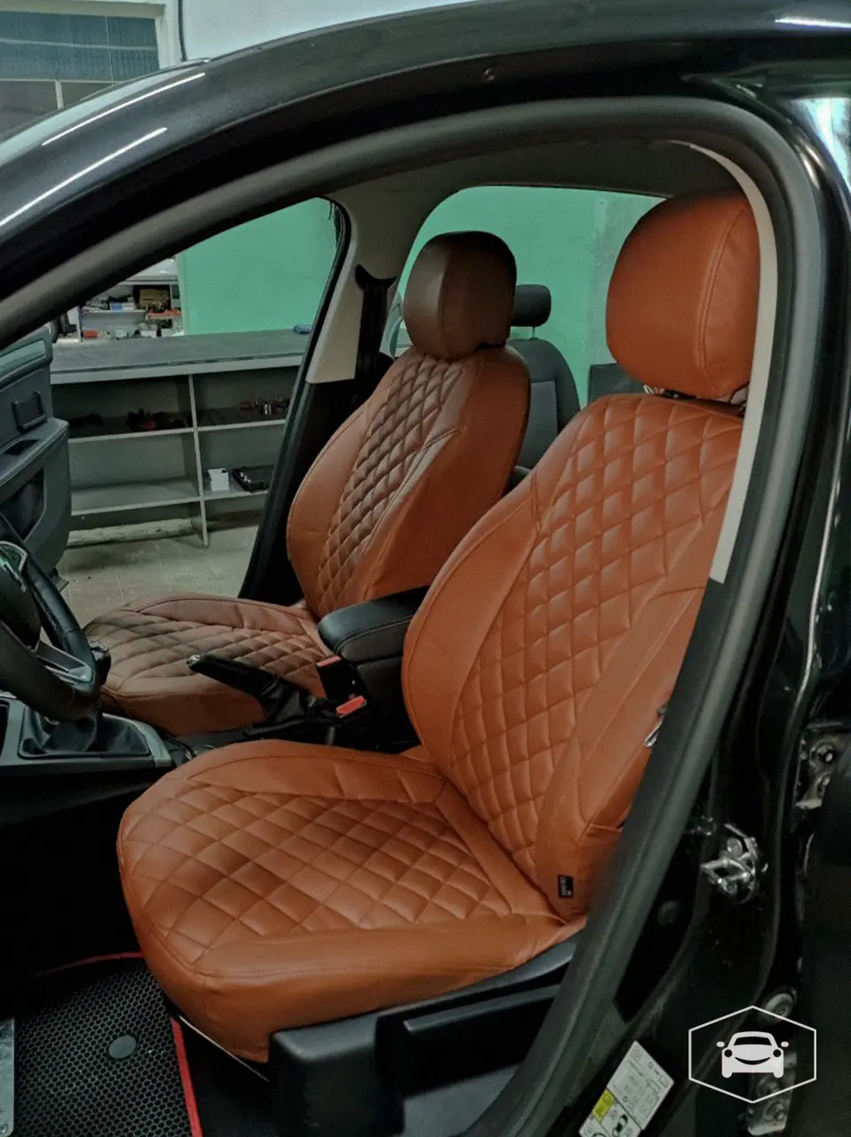 Чехлы B&M Renault Arkana Чехлы B&M Renault Arkana