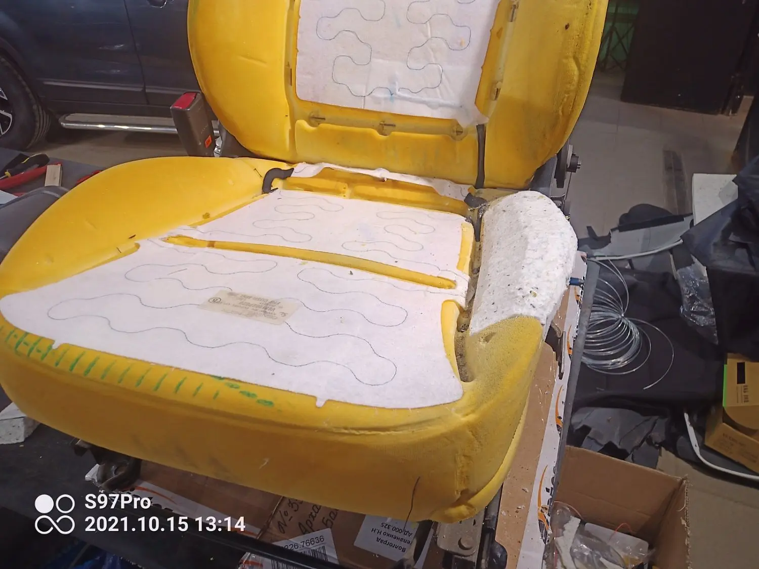 Ремонт сидений автомобиля