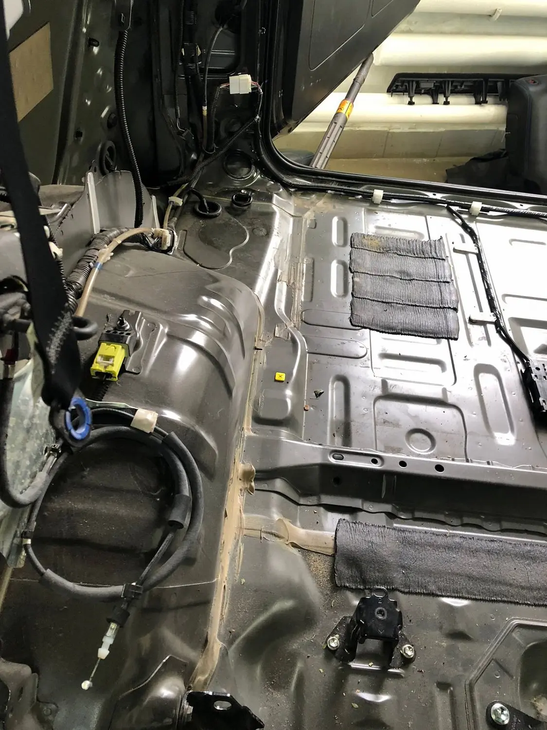 Шумоизоляция Toyota Land Cruiser