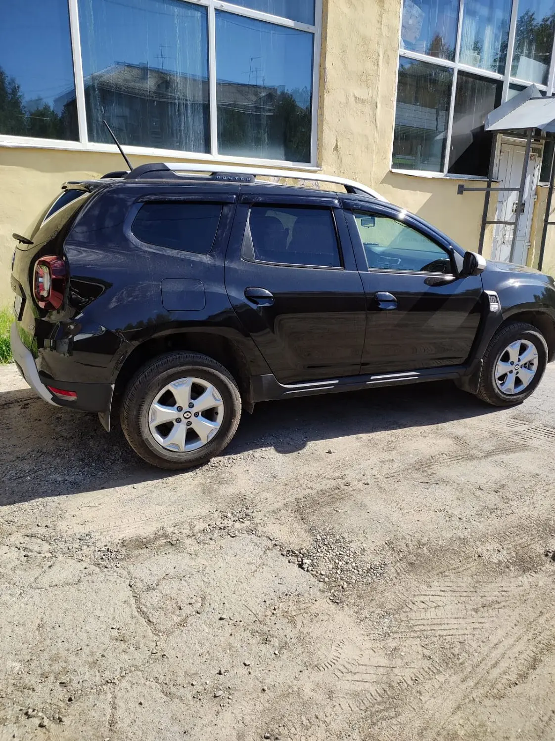 Тонировка Renault Duster