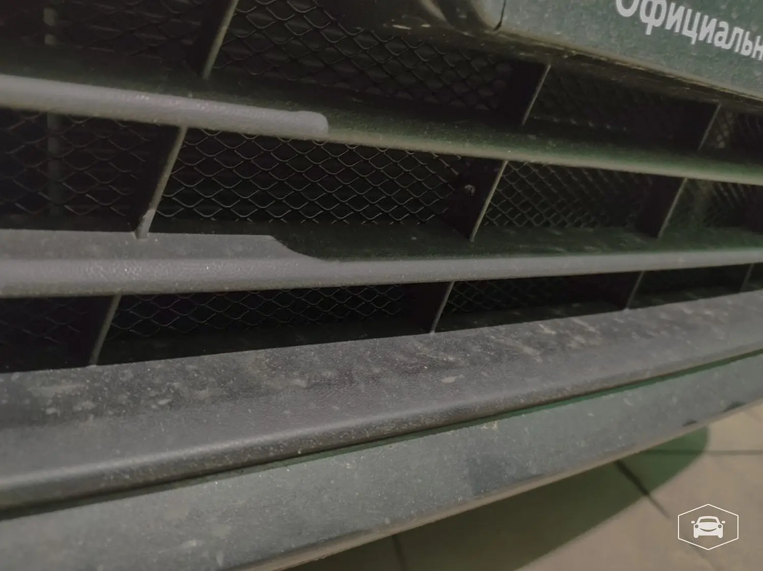 Установка защитной сетки под решетку радиатора