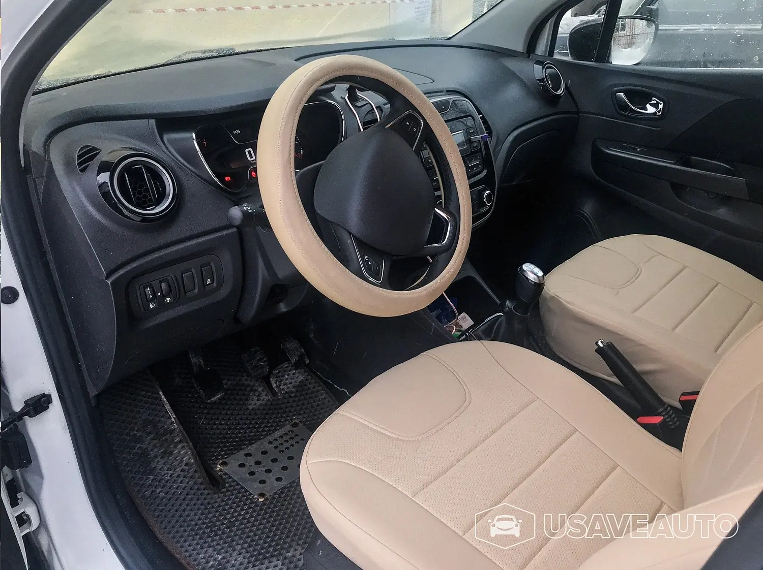 Установка чехлов Автопилот на Renault Kaptur