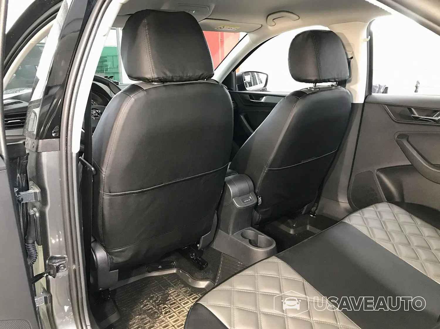 Установка чехлов B&M на Skoda Rapid 2021